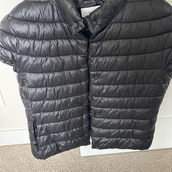 Black Puffer Jacket - Picture 5 of 5